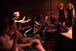 Vorschau: Rhythm & Voice Connection, Jubiläumskonzert am 04.07.2015 im Goldbekhaus. Foto by Bert Beyers.